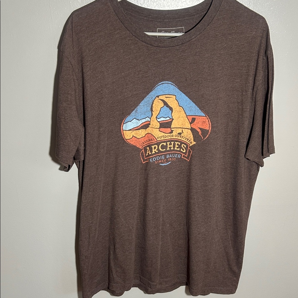 Eddie Bauer Brown Graphic Tee - Short Sleeve